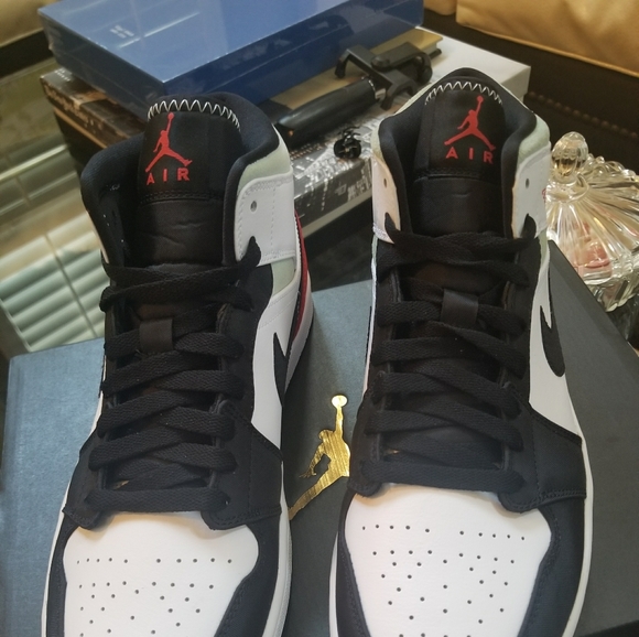 Air Jordan 1 Mid SE "Union" Black Toe Sz 10 - Picture 2 of 4